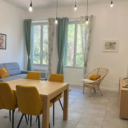 Alice - T2 Cossu Et Calme En Plein Coeur D'ajaccio Appartement