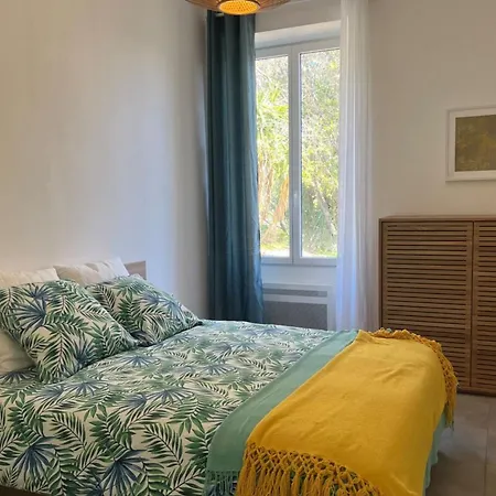 Appartement Alice - T2 Cossu Et Calme En Plein Coeur D'ajaccio Ajaccio (Corsica)